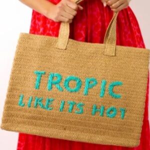 NWT Beyond the Beach Los Angeles Tropic Like Its Hot Straw Tote